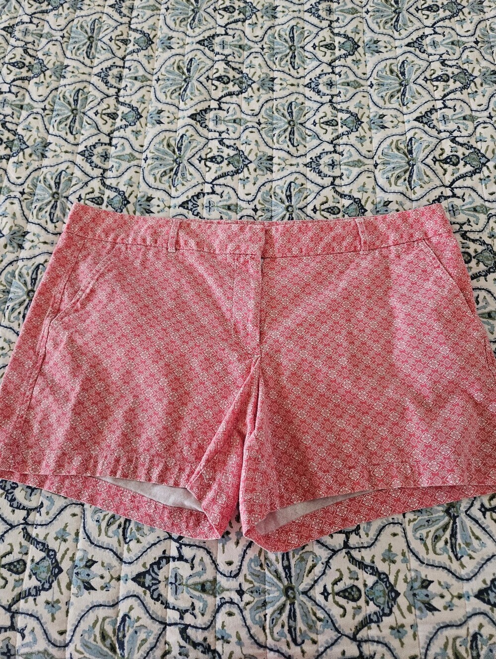 Land & Sea Pink Printed Women's Shorts- Size 16